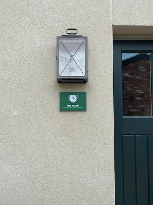 The Bothy Cottage Lytham St Annes Exterior photo